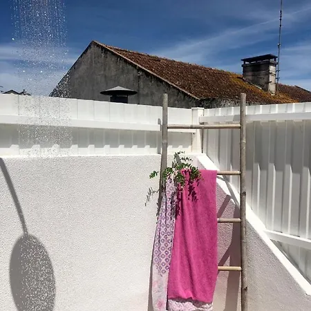 Ferienhaus City Break-Quiet House With Private Patio Torres Vedras