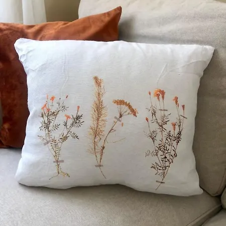 City Break-Quiet House With Private Patio Ferienhaus *