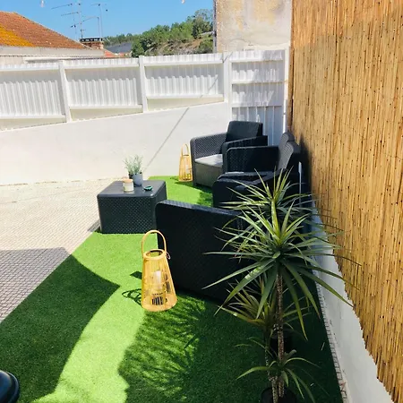 Vakantiehuis Break-quiet House With Private Patio