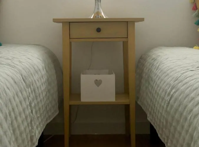 Break-quiet House With Private Patio بيت للعطل *