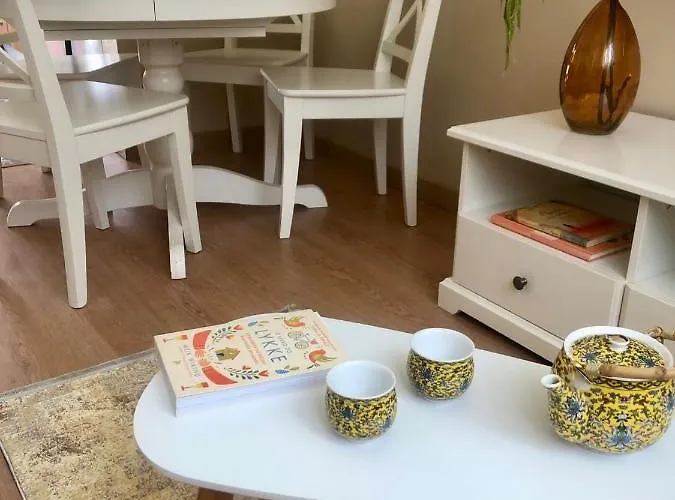 Break-quiet House With Private Patio بيت للعطل *