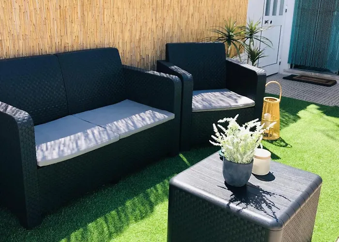Break-quiet House With Private Patio * توريس فيدراس