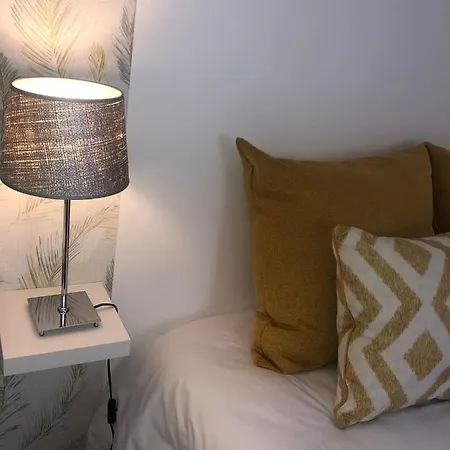Break-quiet House With Private Patio * טורס ודראס