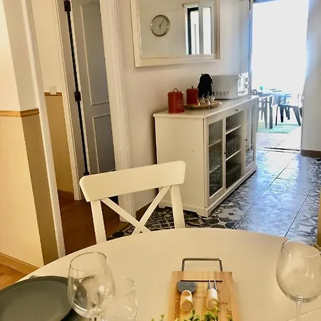 Break-quiet House With Private Patio בית נופש *