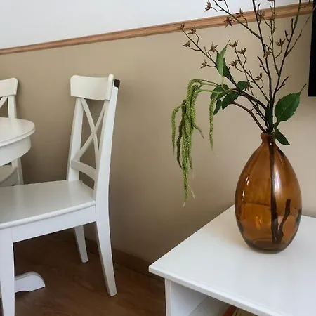Break-quiet House With Private Patio בית נופש