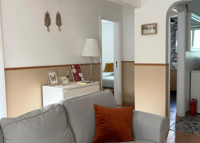 Break-quiet House With Private Patio בית נופש *